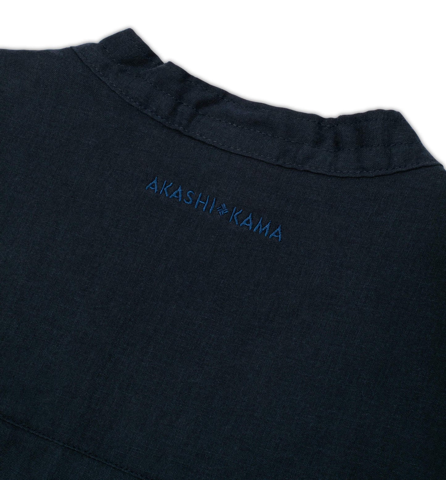 Modern Japanese Haori Shirt in Indigo | AKASHI-KAMA Streetwear Kimono Style