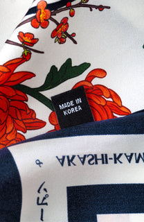 Maedeup bandana AKASHI-KAMA x LOUPN collection |  100% silk bandana made in South Korea