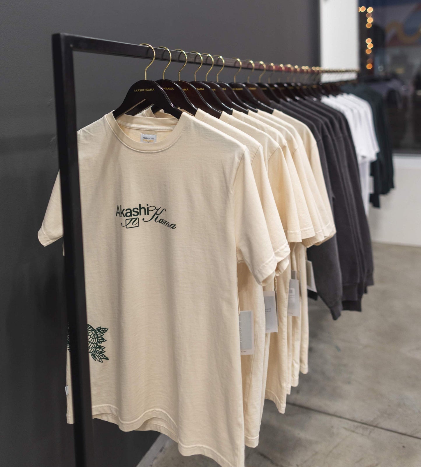 Melrose Tee - Cream