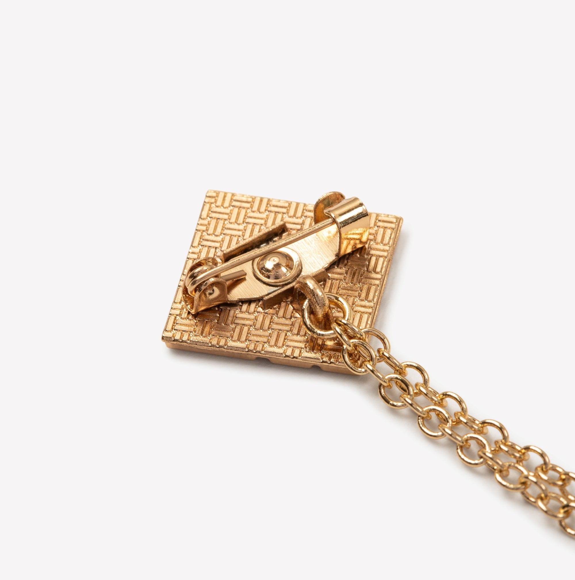 Gold Backing Plated Himo Brooch Pin AKASHI-KAMA