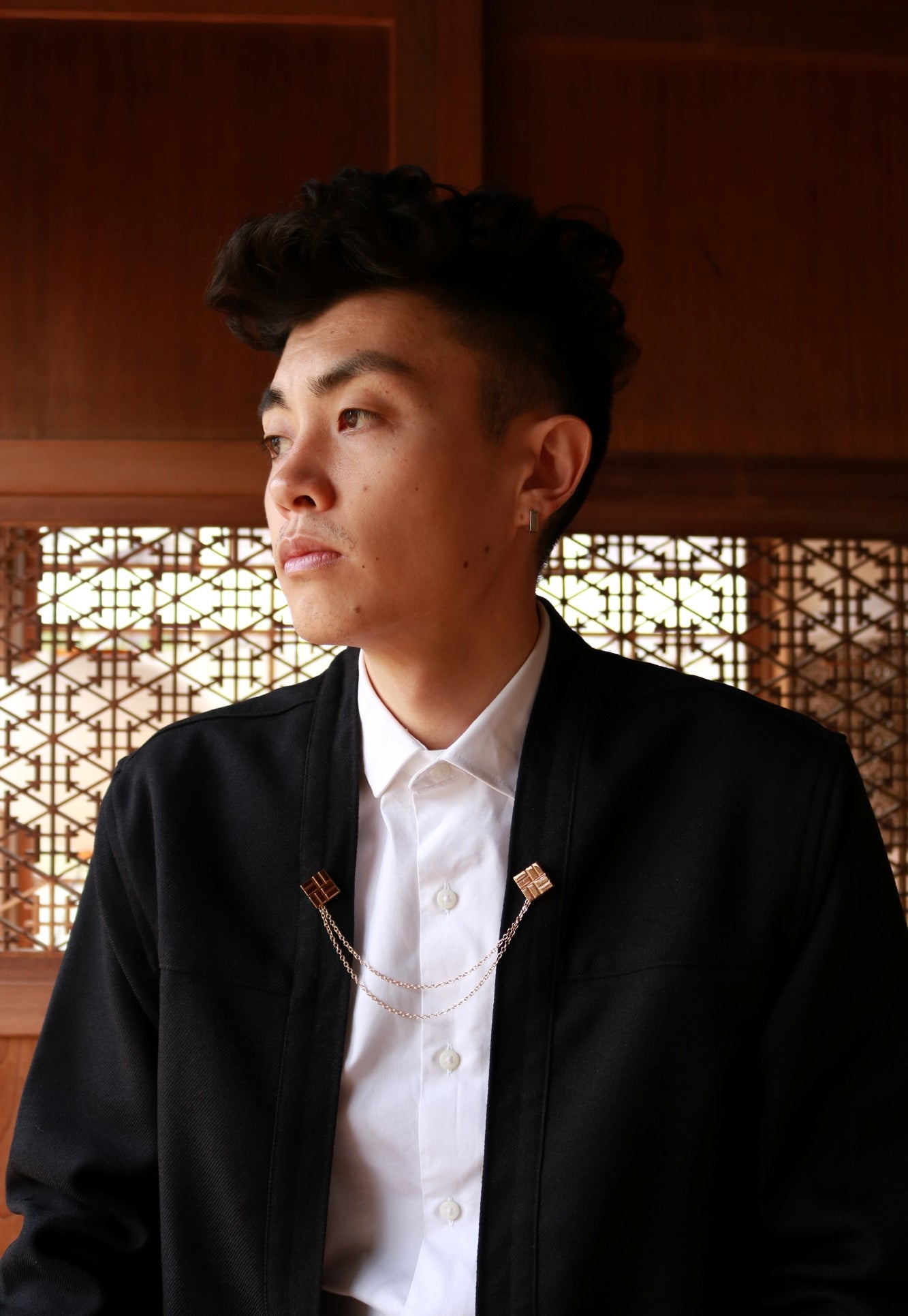 Double Chain Gold Plated Himo Brooch Pin 