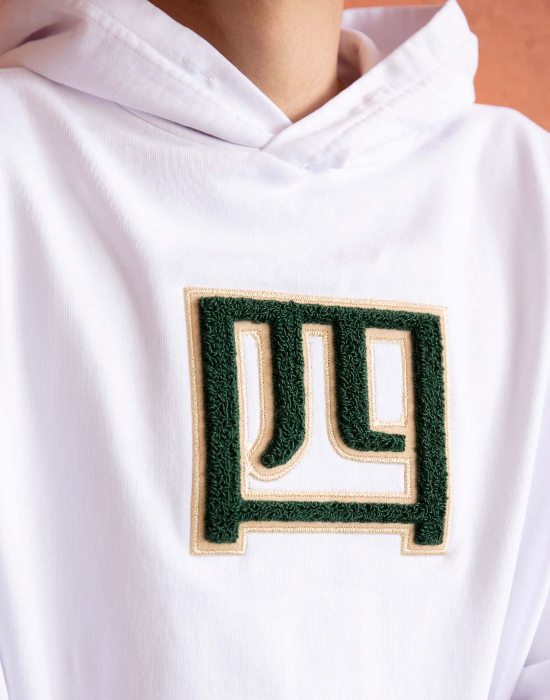 Hoodie_White-Chenille-Detail3_AKASHI-KAMA crop.jpg__PID:0dcaa580-4f32-4c1d-adc9-6f6f1b42c2fe
