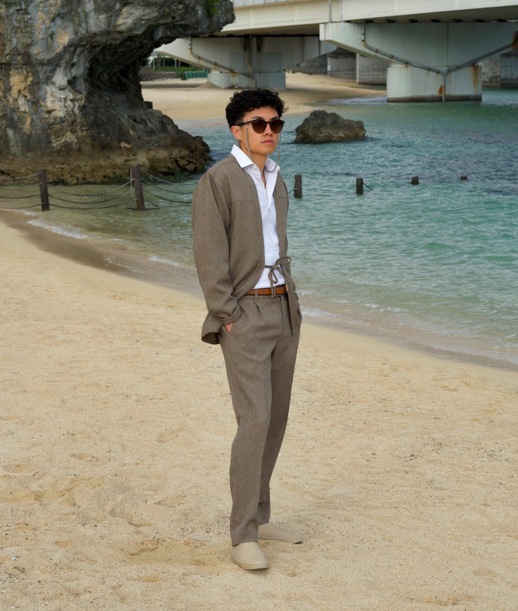 AKASHI-KAMA Mocha Taupe pleated trousers and noragi set Mens Japanese Style