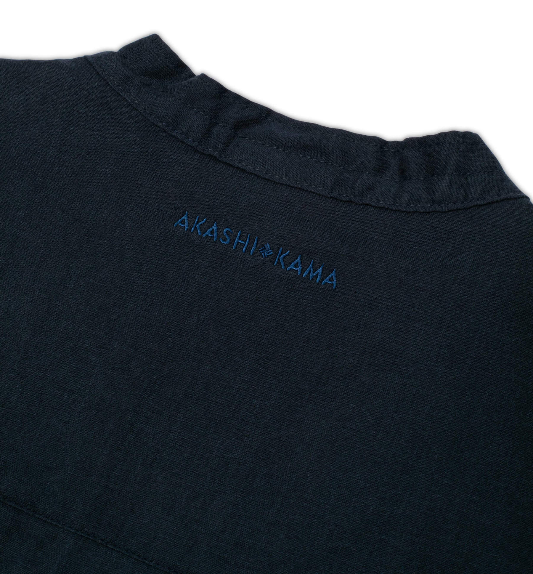 Modern Japanese Haori Shirt in Indigo | AKASHI-KAMA Streetwear Kimono Style 