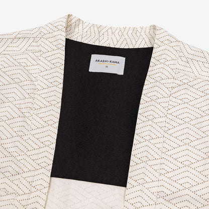 AKASHI-KAMA Off White Kimono Style Shirt | Haori Jacket Wave Print