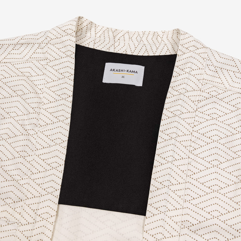 AKASHI-KAMA Off White Kimono Style Shirt | Haori Jacket Wave Print
