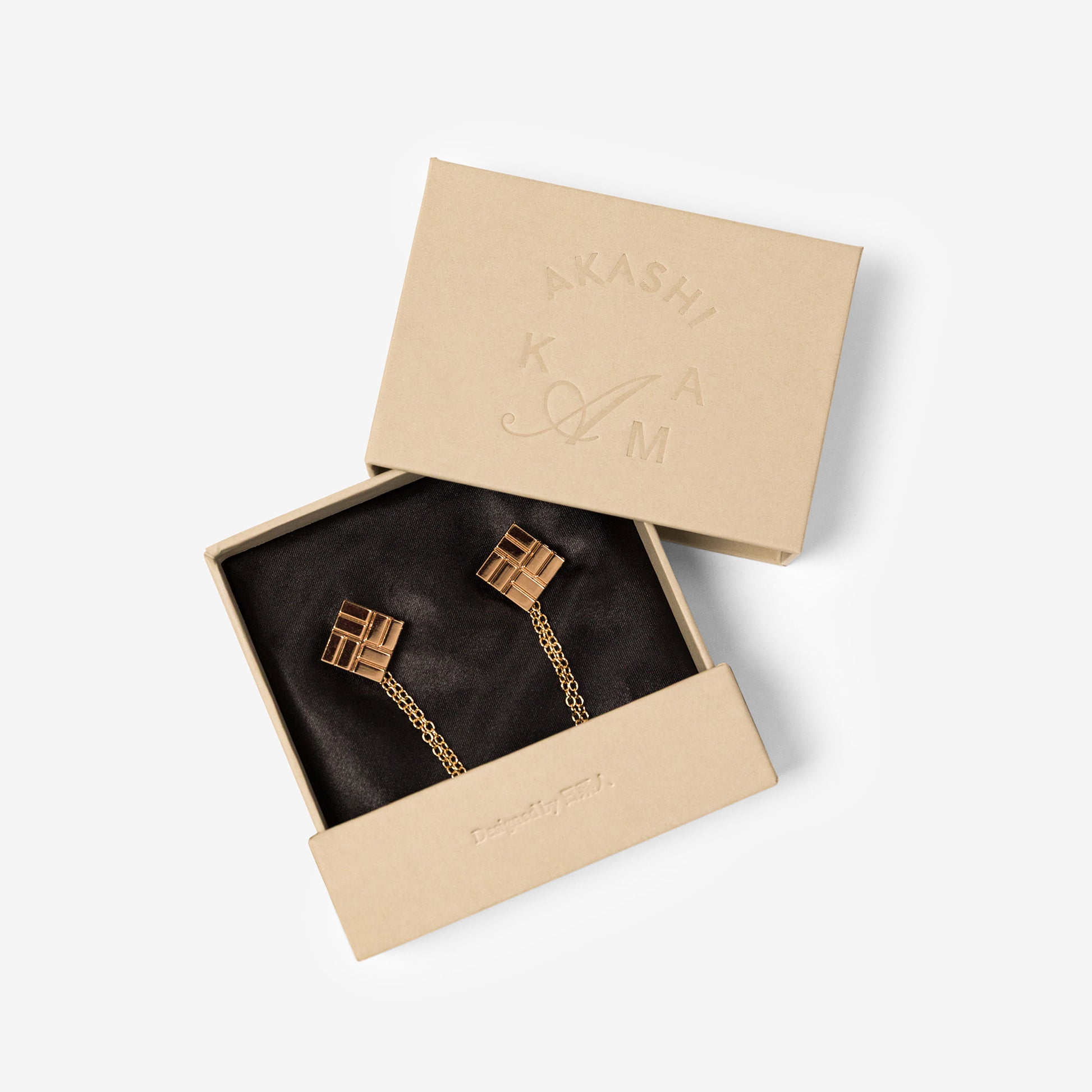 AKASHI-KAMA Gold Plated Himo Brooch Pin