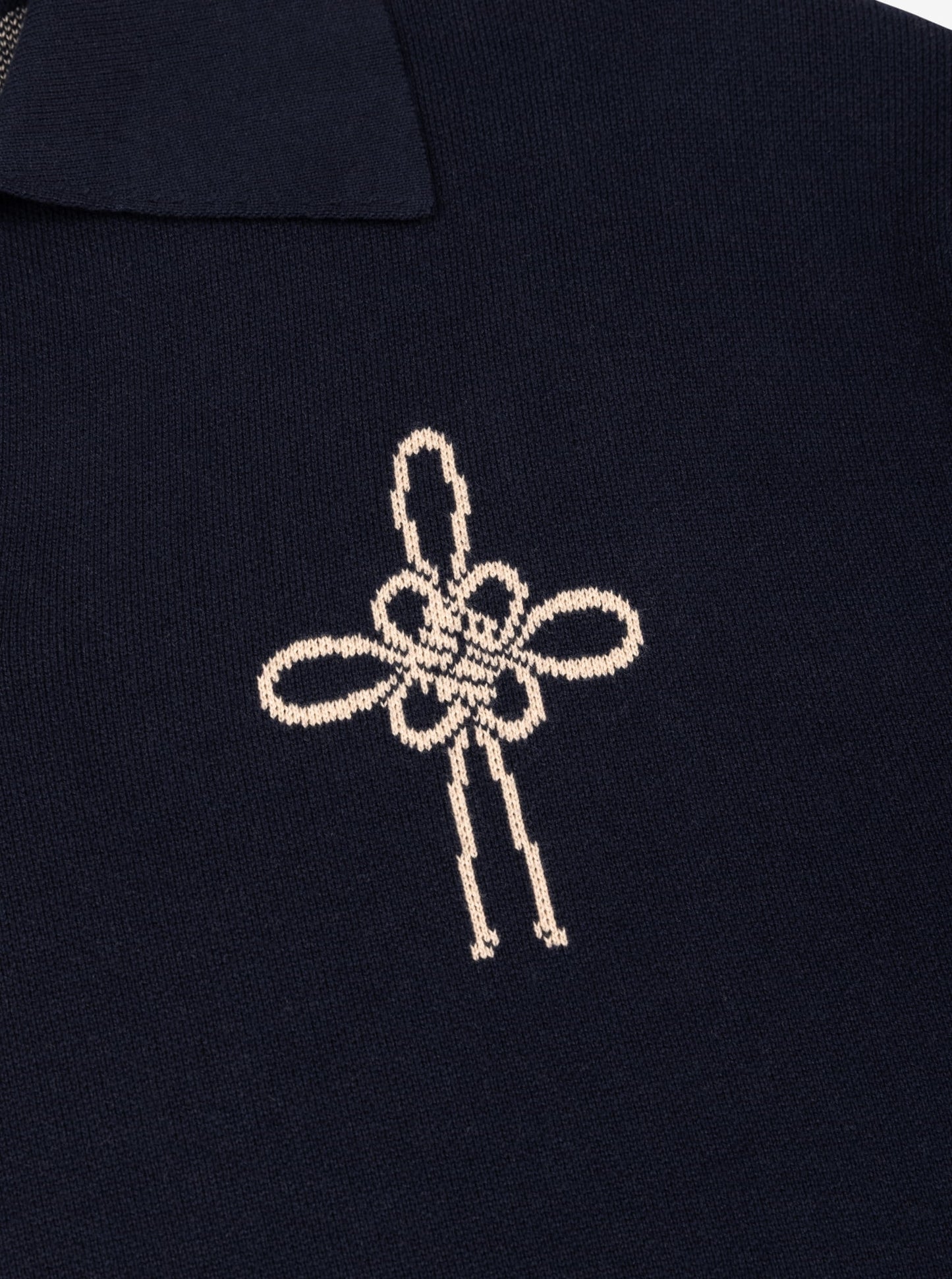 Maedeup traditional knot AKASHI-KAMA | LOUPN Navy knit polo