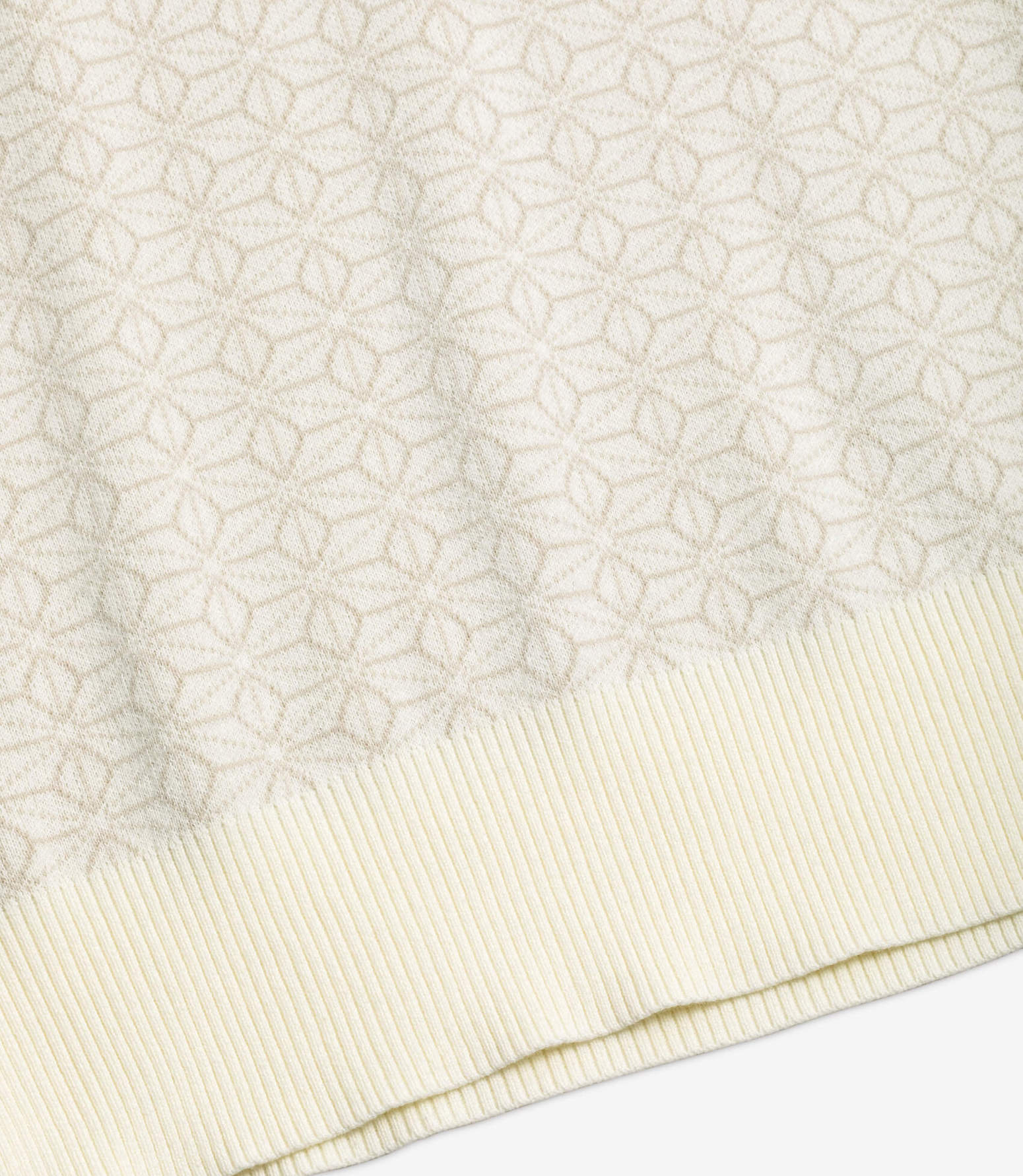 AKASHI-KAMA Asanoha Japanese Pattern Knitwear |  Ojii Knit Polo in Off-white