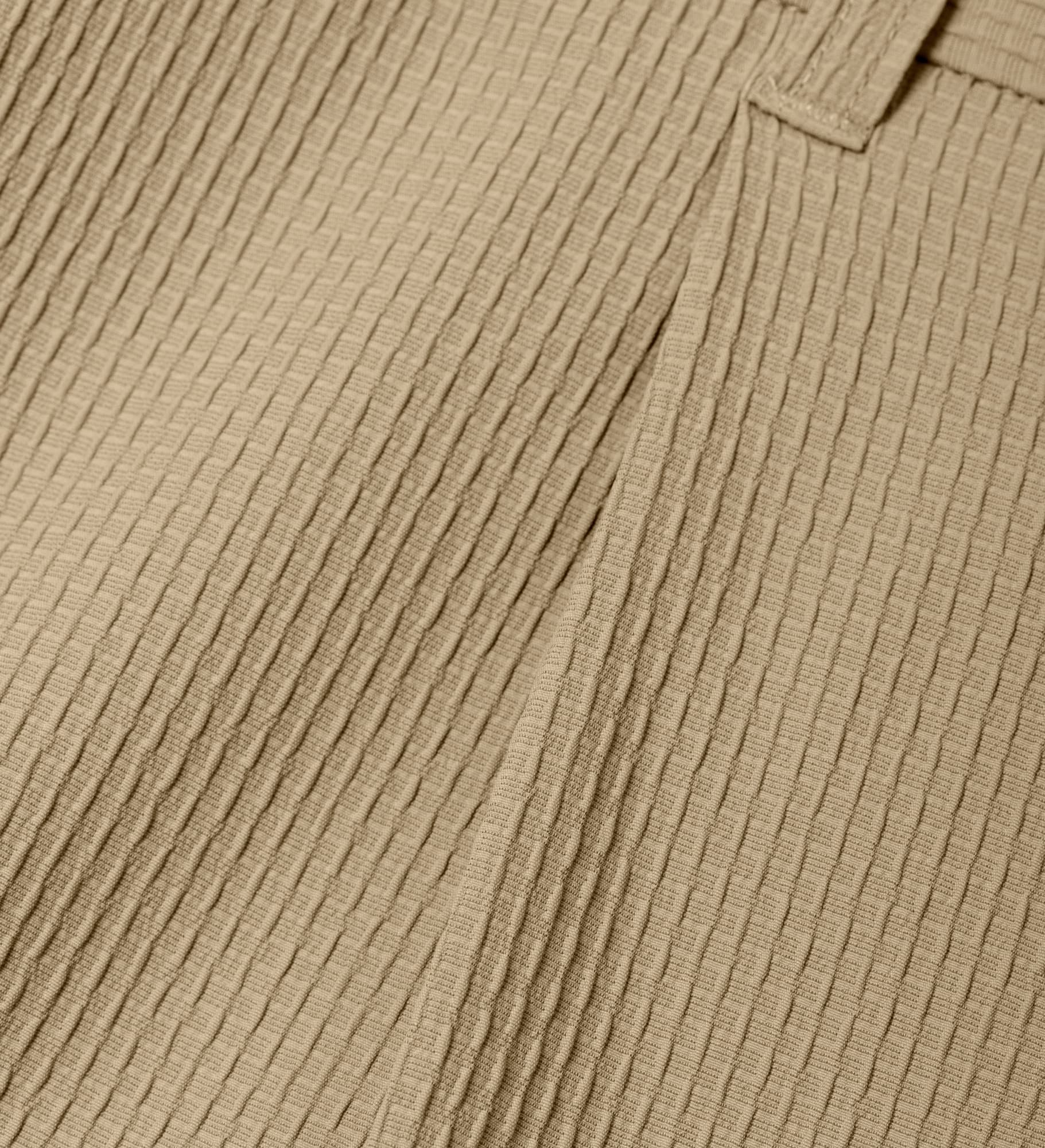 front pleat detail Technical Sashi Clay tailored AKASHI KAMA shorts